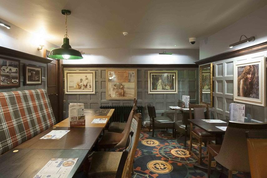 The Crown Hotel Wetherspoon Biggleswade Εξωτερικό φωτογραφία